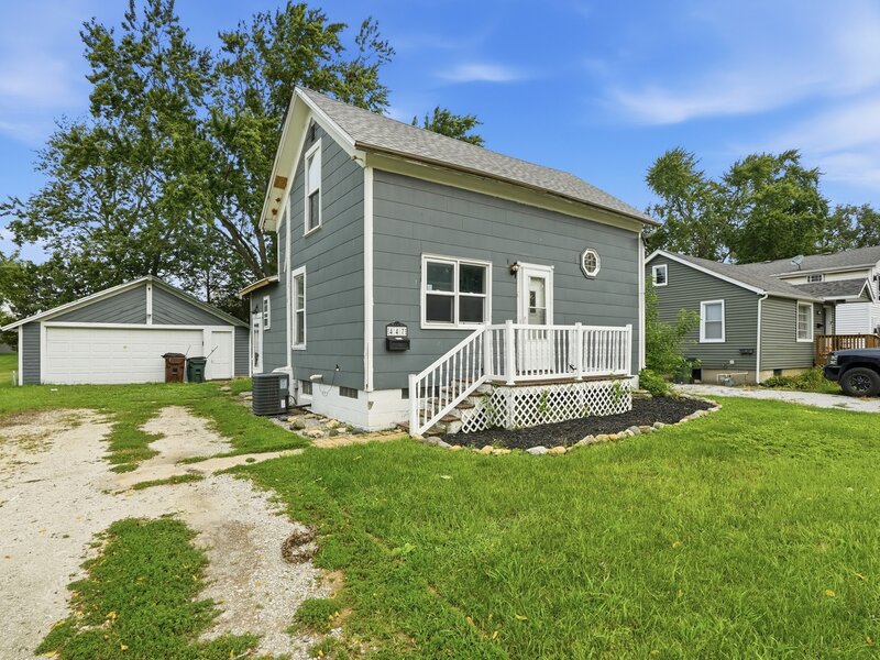 447 N Birch Street Manteno IL 60950