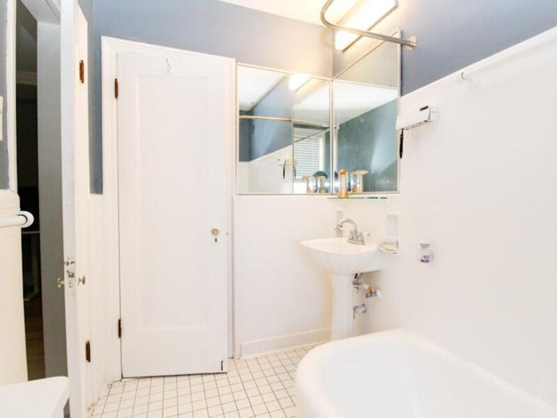 7321 S South Shore Drive Chicago IL 60649