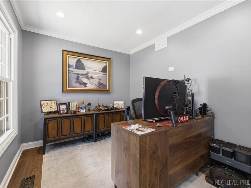 629 Joshua Court Naperville IL 60540