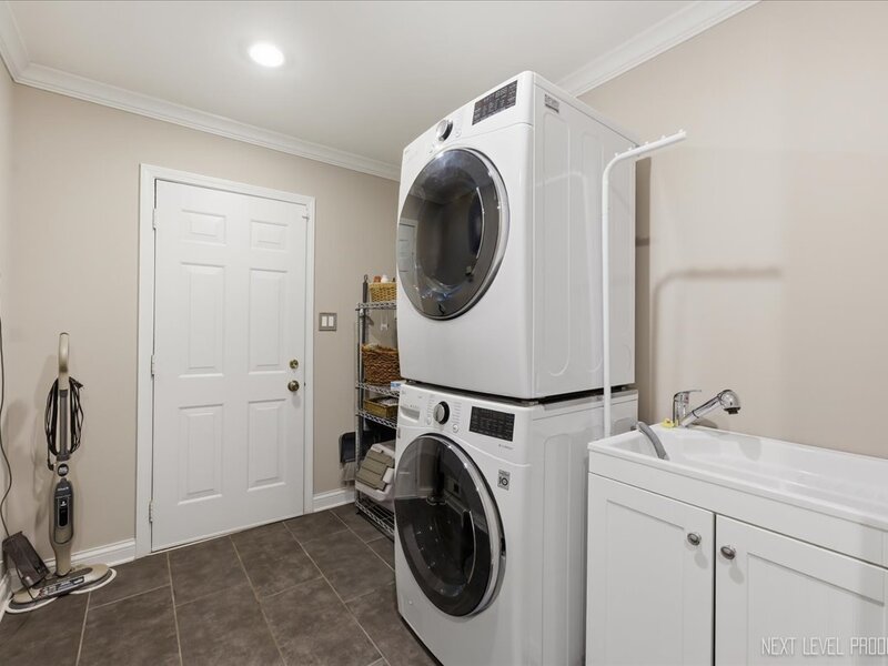 629 Joshua Court Naperville IL 60540