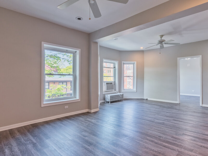 1327 E 52nd Street Chicago IL 60615