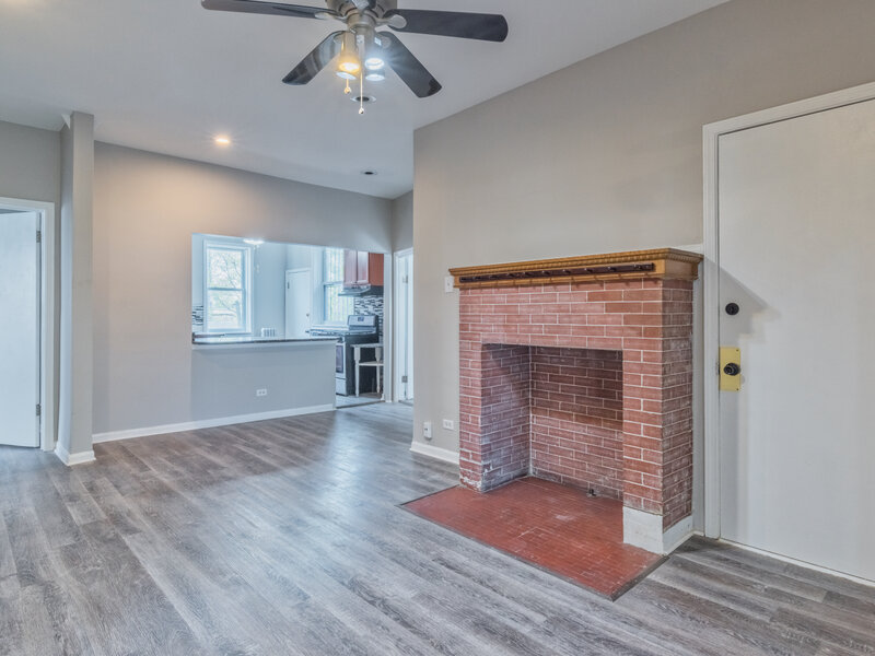 1327 E 52nd Street Chicago IL 60615