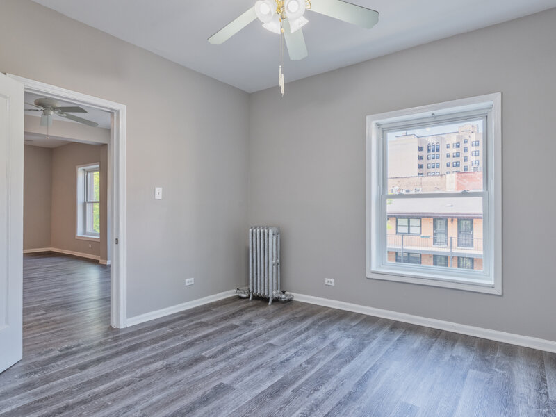 1327 E 52nd Street Chicago IL 60615