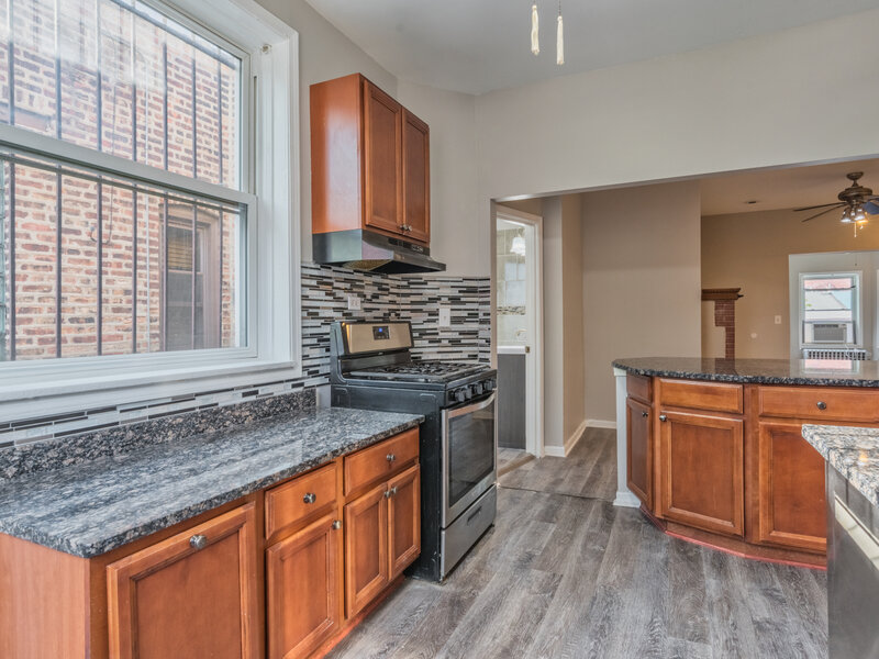1327 E 52nd Street Chicago IL 60615