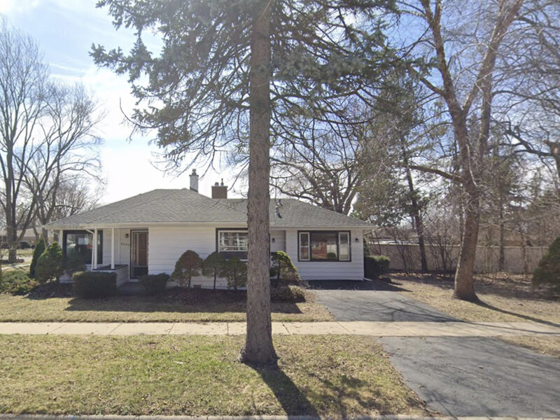 9800 S 51st Avenue Oak Lawn IL 60453