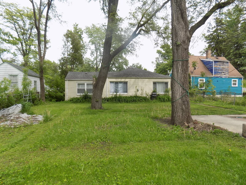 16744 Trapet Avenue Hazel Crest IL 60429