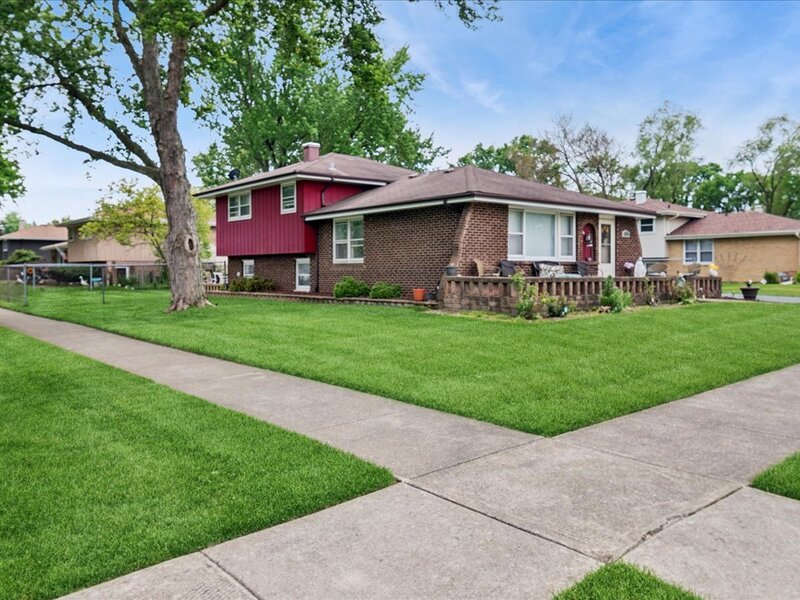 4501 Concordia Court Midlothian IL 60445