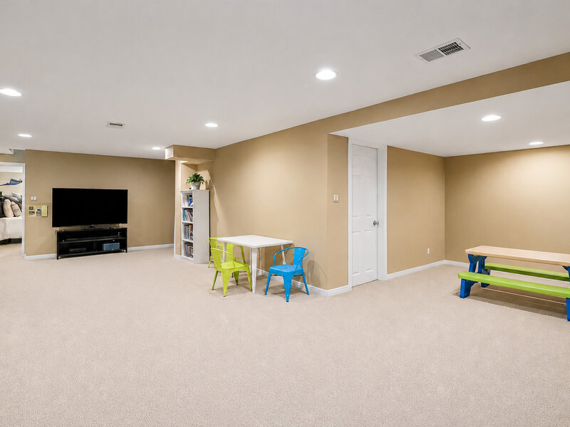 250 Wilshire Road Lake Forest IL 60045