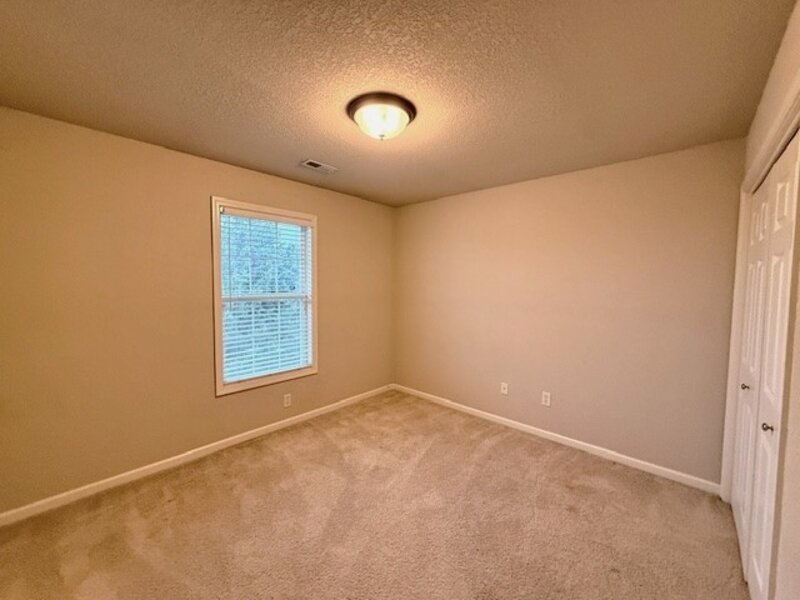 103 Yorkminster Lane Savoy IL 61874