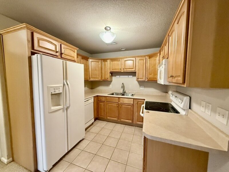 103 Yorkminster Lane Savoy IL 61874