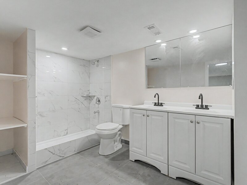 11916 S Stewart Avenue Chicago IL 60628
