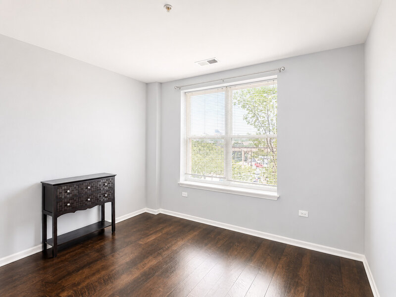 3506 S State Street Chicago IL 60609