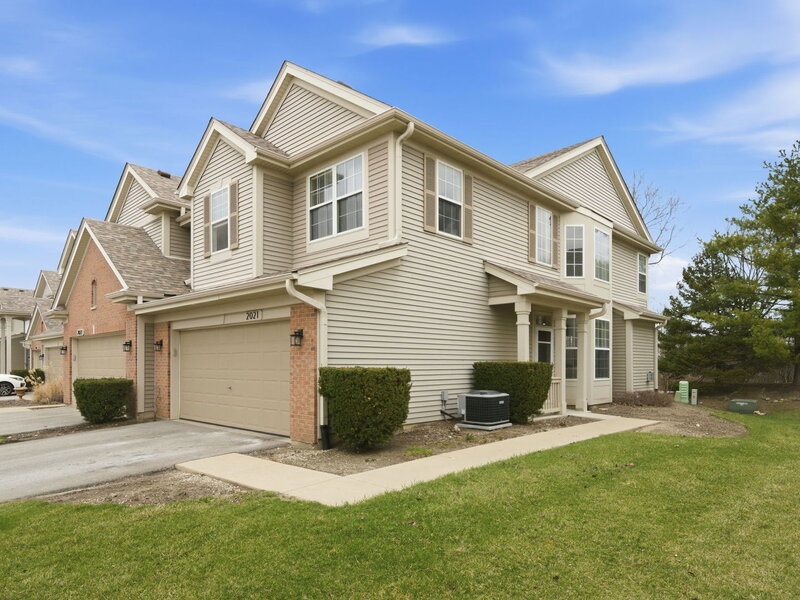 2021 Cypress Court Glendale Heights IL 60139