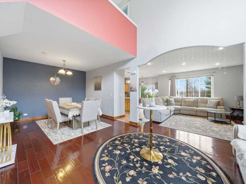 2021 Cypress Court Glendale Heights IL 60139