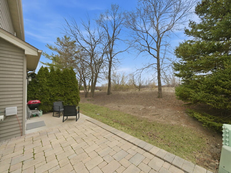 2021 Cypress Court Glendale Heights IL 60139