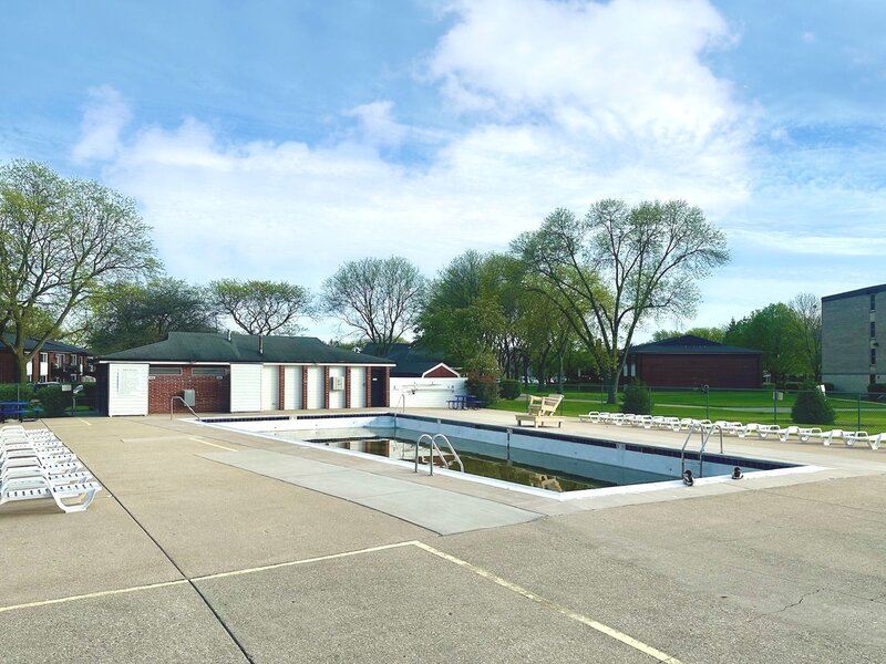 2431 E Brandenberry Court Arlington Heights IL 60004