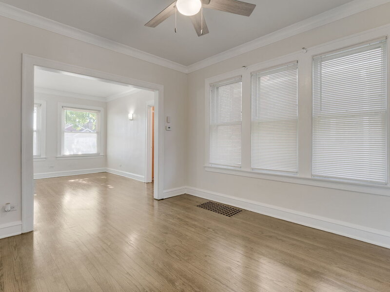 9836 S Drexel Avenue Chicago IL 60628