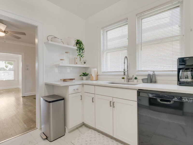 9836 S Drexel Avenue Chicago IL 60628