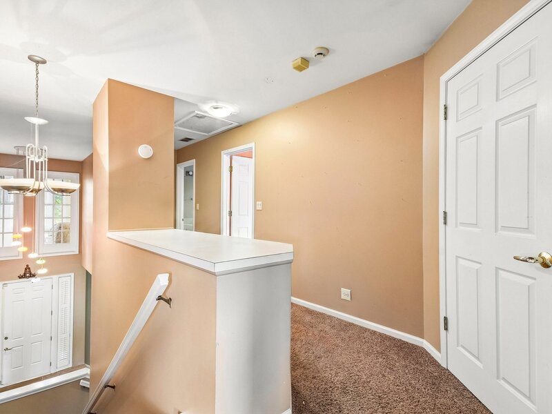 2421 Chambourd Drive Buffalo Grove IL 60089