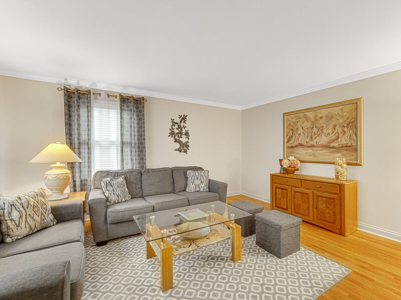 3818 Russett Lane Northbrook IL 60062