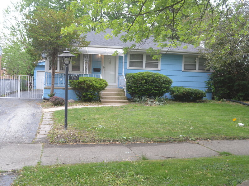 17719 Burnham Avenue Lansing IL 60438
