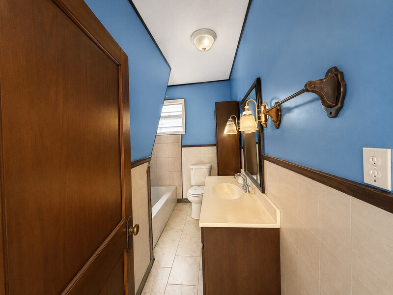 2520 183rd Street Lansing IL 60438
