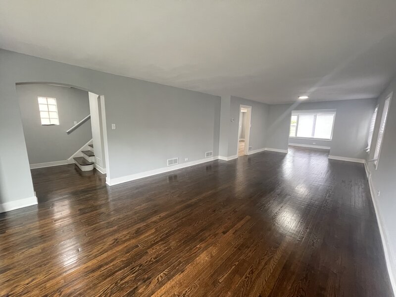 8023 S Yates Boulevard Chicago IL 60617