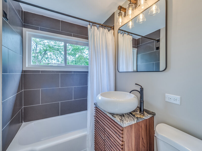 407 Watseka Street Park Forest IL 60466