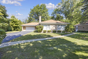 Photo of 2307 Flossmoor Road Flossmoor IL 60422