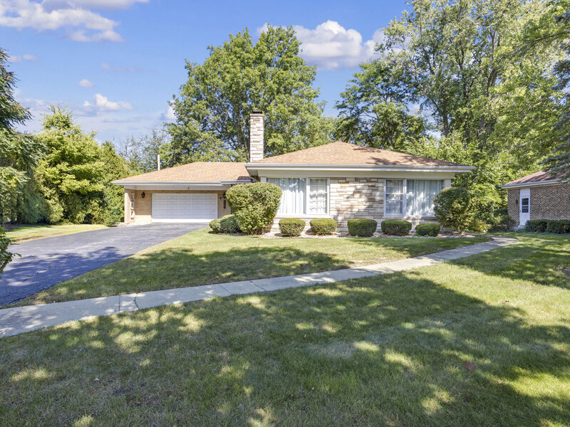 2307 Flossmoor Road Flossmoor IL 60422