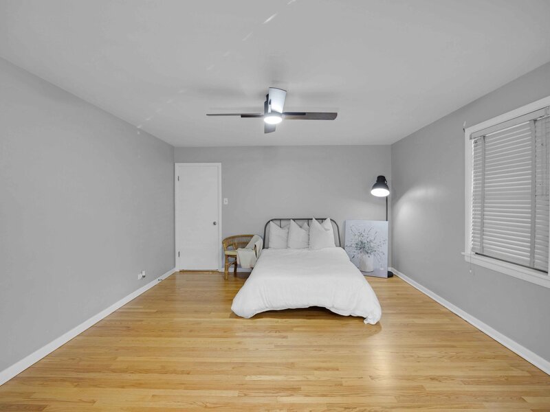 2307 Flossmoor Road Flossmoor IL 60422
