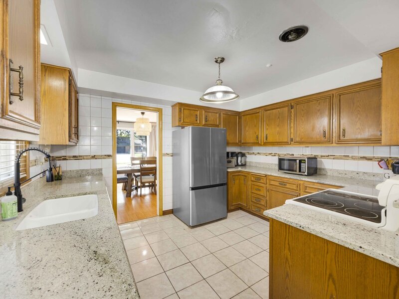 2307 Flossmoor Road Flossmoor IL 60422
