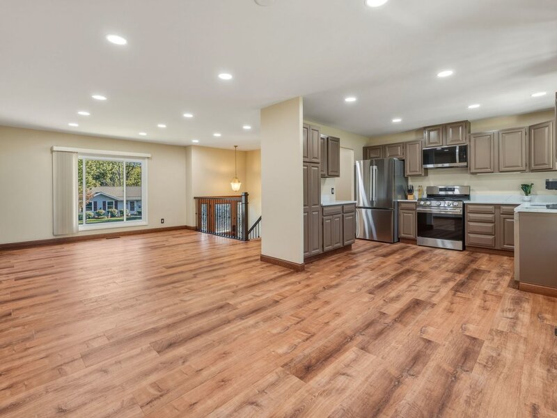 412 Sherwood Drive Streamwood IL 60107
