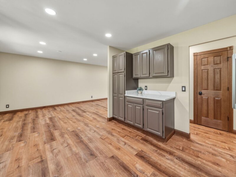 412 Sherwood Drive Streamwood IL 60107