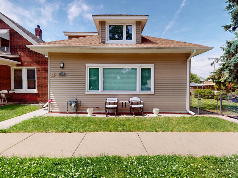 1322 Harvey Avenue Berwyn IL 60402