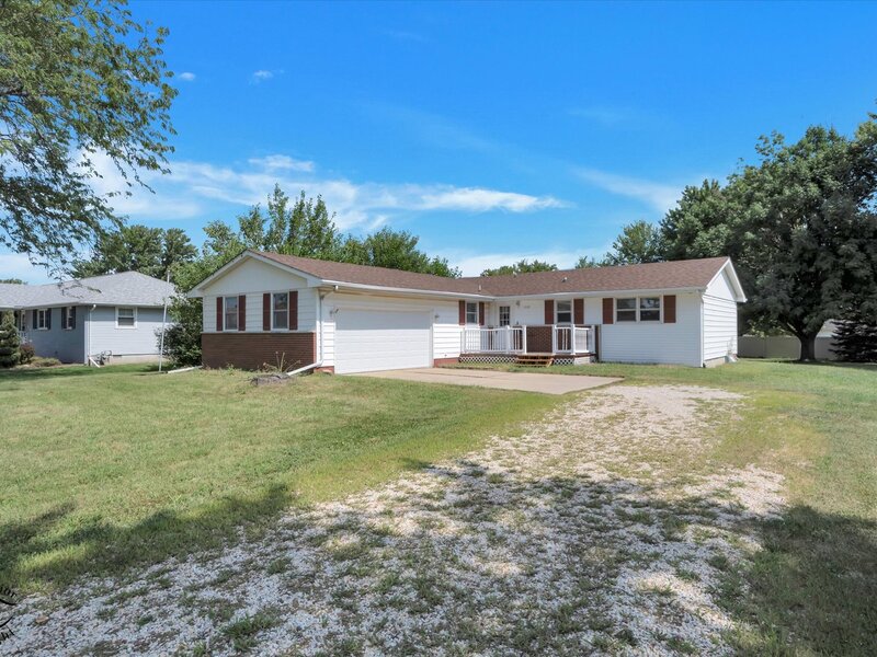 1572 Cardinal Drive Bourbonnais IL 60914