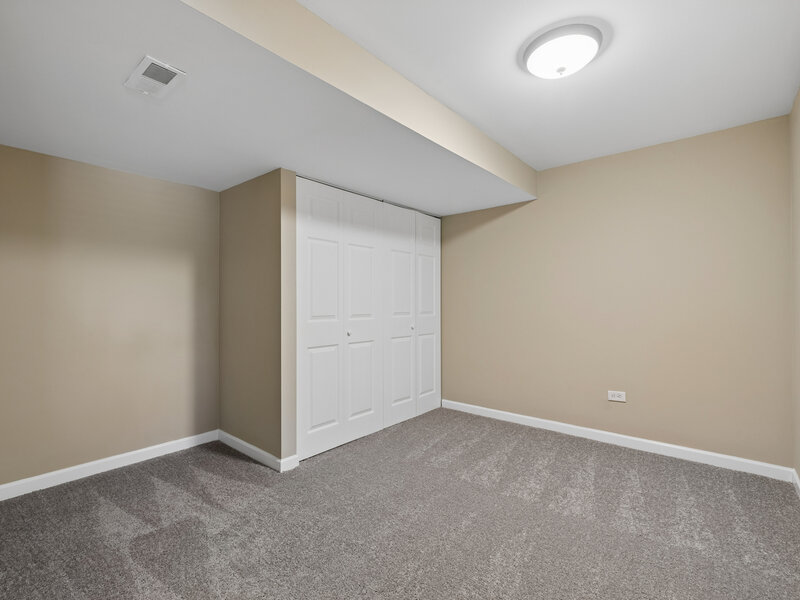 1820 Broadsmore Drive Algonquin IL 60102