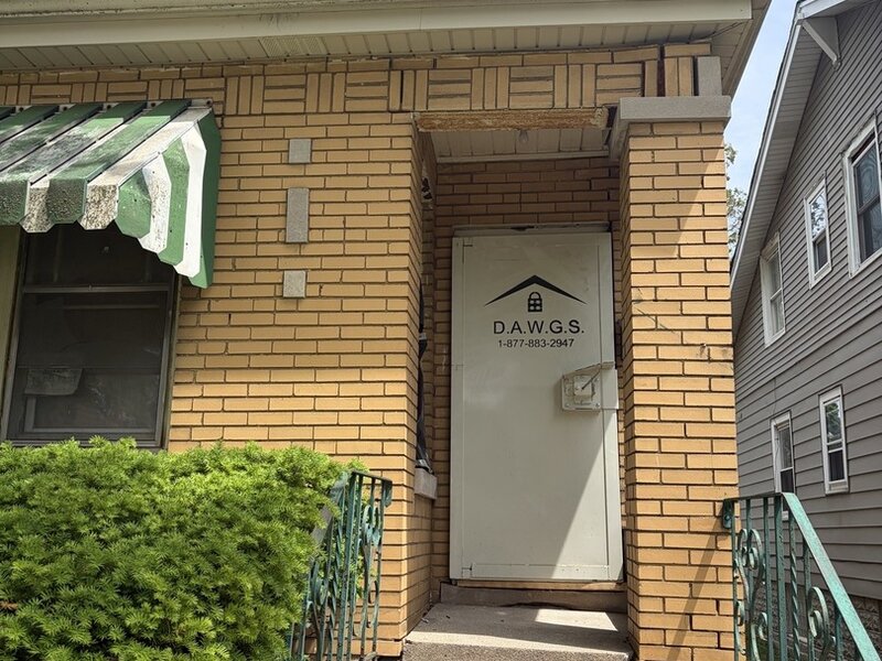 10201 S Princeton Avenue Chicago IL 60628