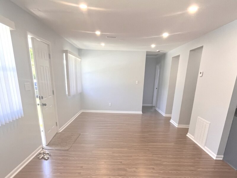 14220 Marshfield Avenue Dixmoor IL 60426