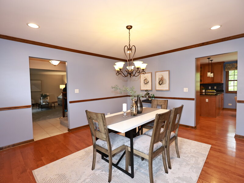 2418 Flambeau Drive Naperville IL 60564