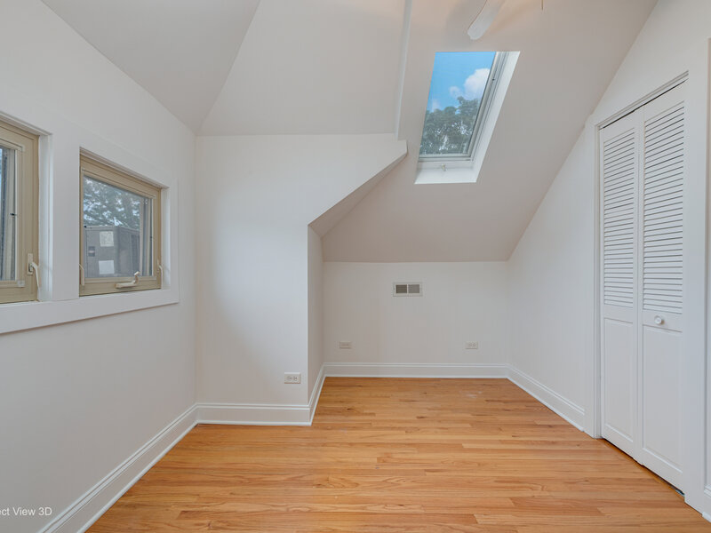 4050 N Menard Avenue Chicago IL 60634