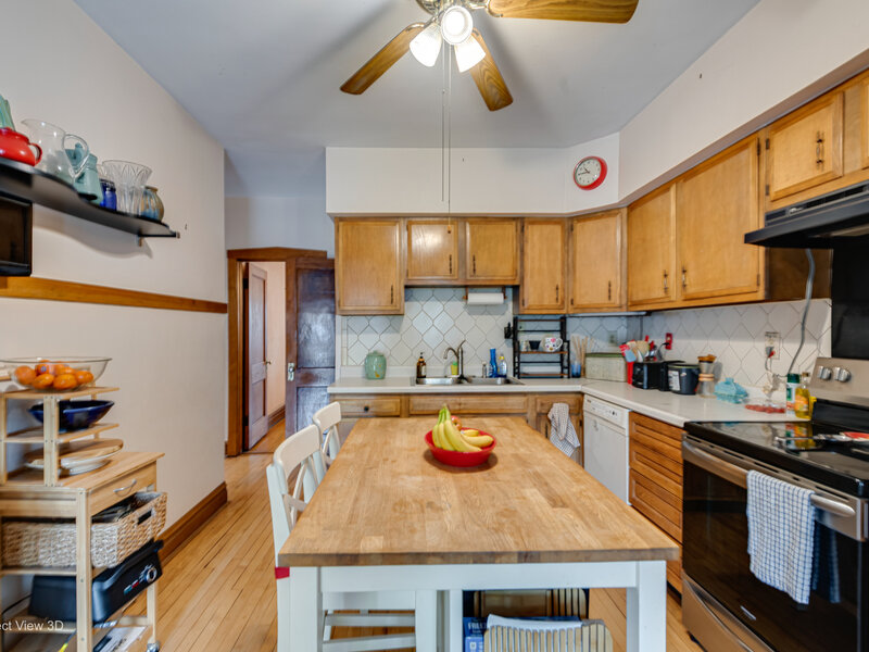 4050 N Menard Avenue Chicago IL 60634