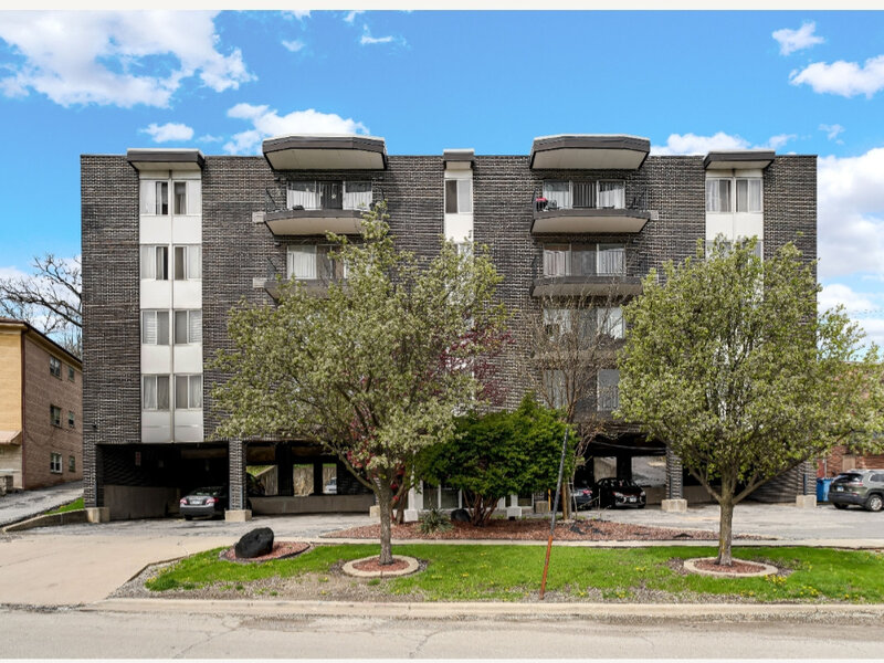 11116 S Longwood Drive Chicago IL 60643