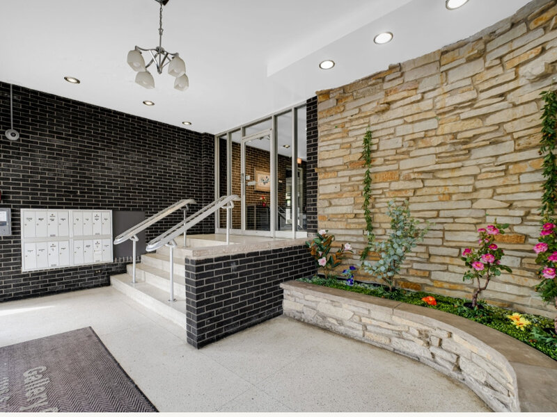 11116 S Longwood Drive Chicago IL 60643
