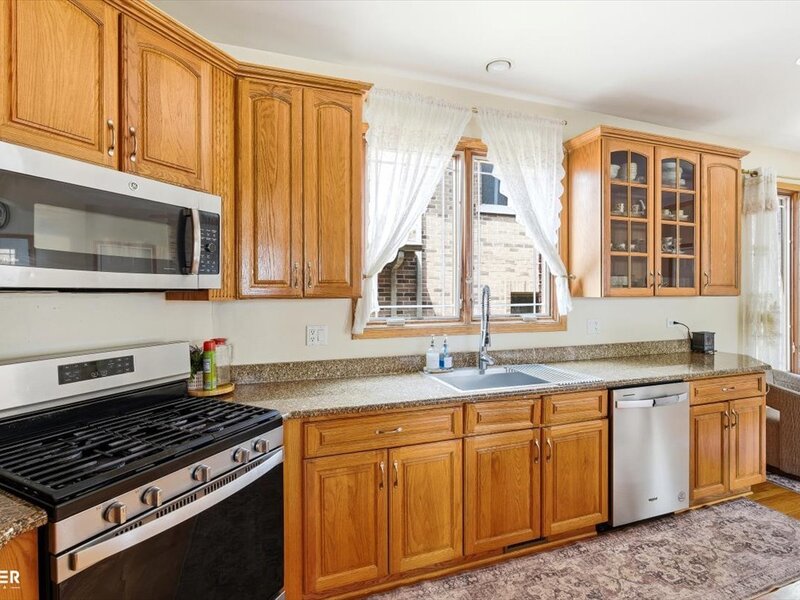 5900 W 90th Street Oak Lawn IL 60453