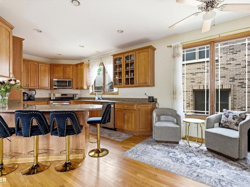5900 W 90th Street Oak Lawn IL 60453