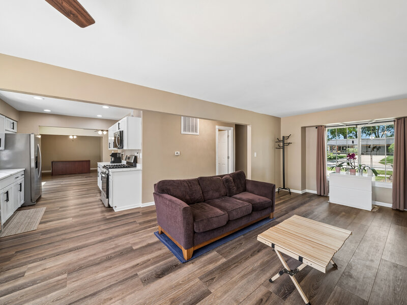 319 W Central Avenue Lombard IL 60148