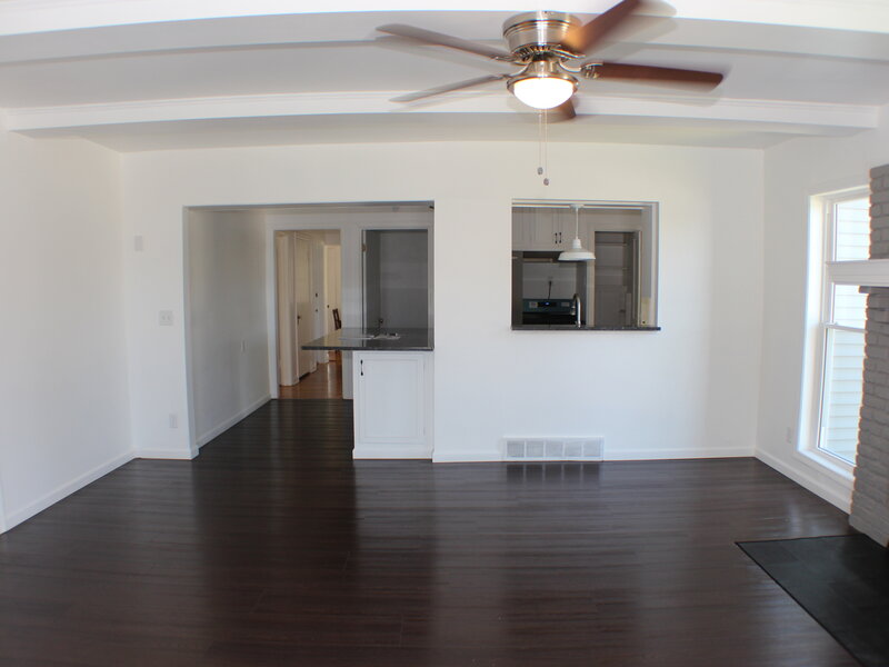 1611 Coffelt Avenue Davenport IA 52803