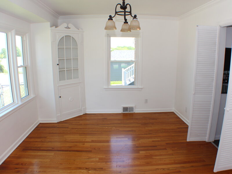 1611 Coffelt Avenue Davenport IA 52803