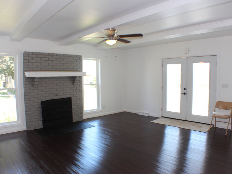 1611 Coffelt Avenue Davenport IA 52803